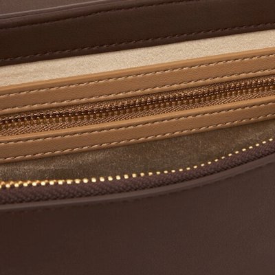 THE BOLD LOVE FLAP SHOULDER BAG